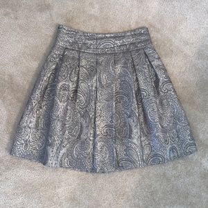 Tapemeasure Metallic Gold Paisley Skirt, Size 6